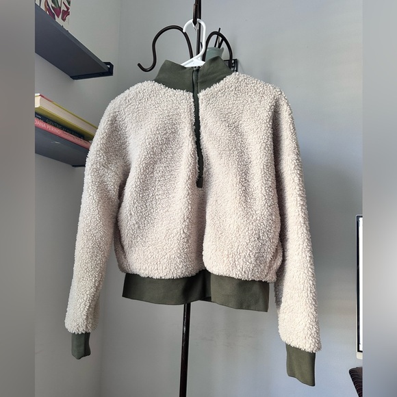 #65 FABLETICS SHERPA PULLOVER ZIPPER SWEATER CREAM GREEN SIZE XXS - Picture 3 of 10